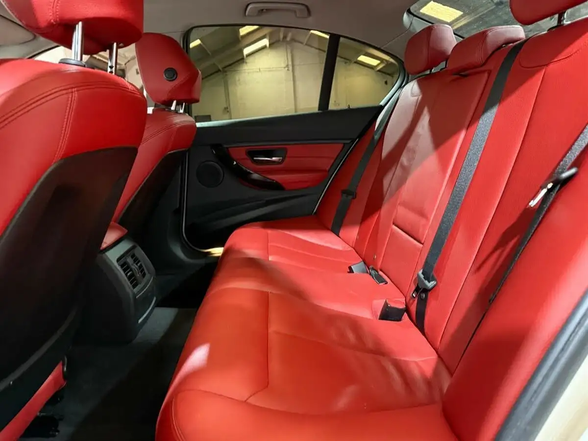 2012-bmw-3-series-20td-320d-sport-184bhp-ss-saloon-4d-big-46