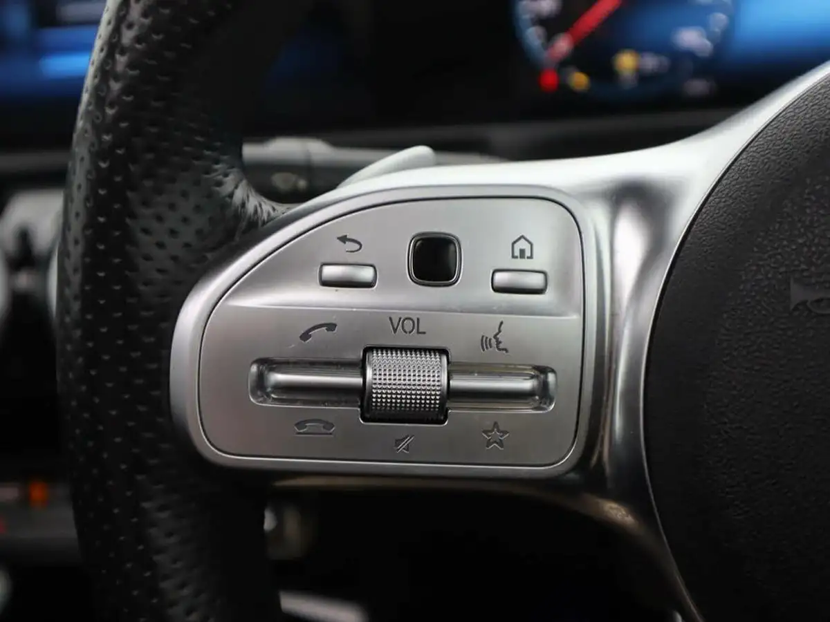2020-mercedes-benz-cla-20d-cla-220d-amg-line-premium-plus-coupe-4d-big-30