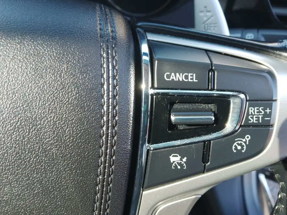 2017-mitsubishi-outlander-20-4hs-phev-5st-big-44