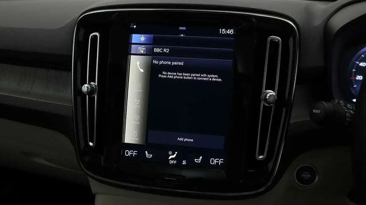 2022-volvo-xc40-20-b4-inscription-awd-big-37