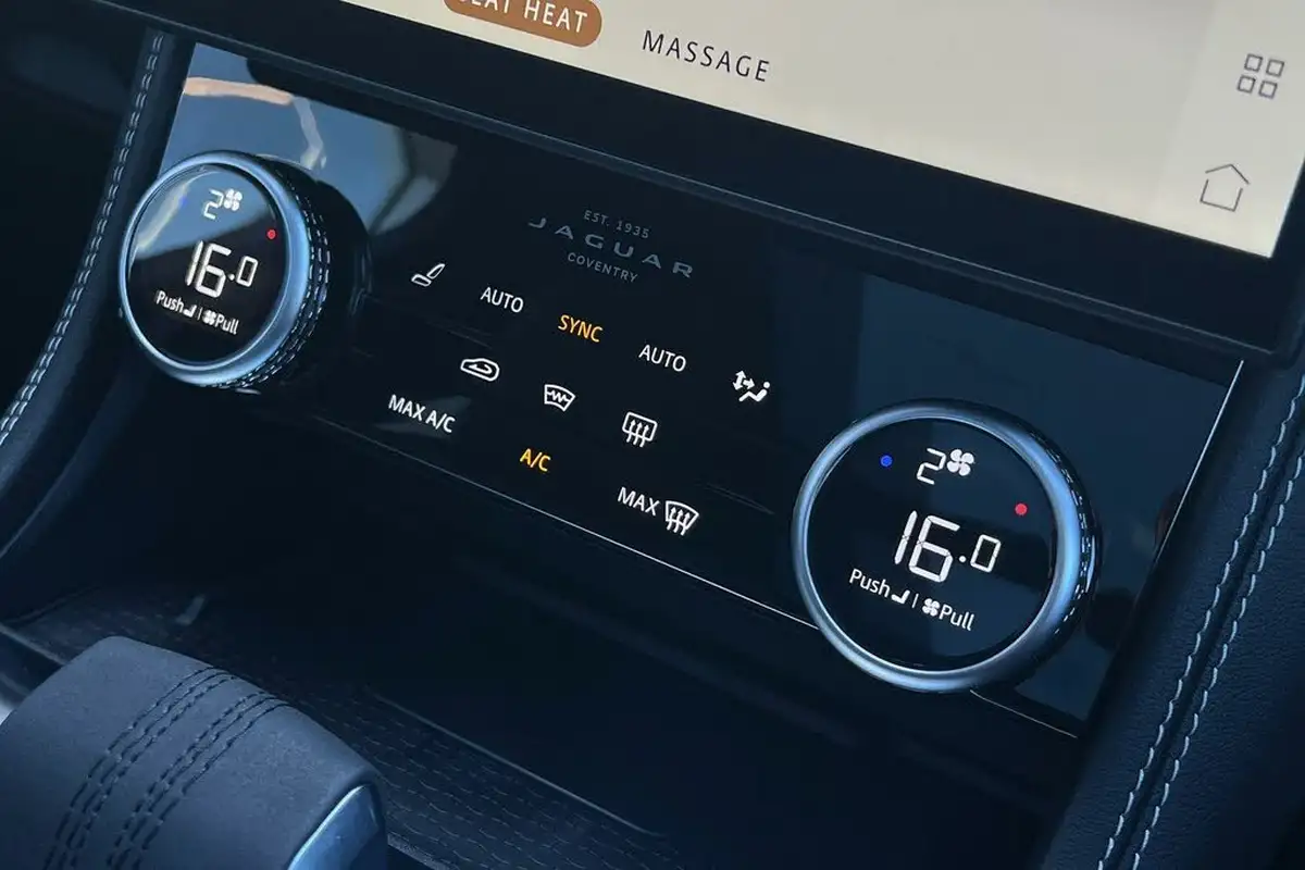2024-jaguar-f-pace-20-p400e-r-dynamic-hse-black-90th-anniversary-edition-big-45