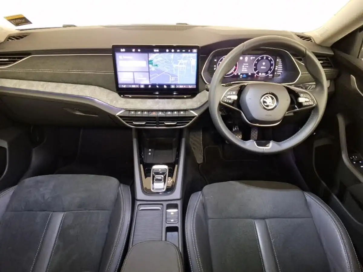 2024-skoda-octavia-20tdi-se-l-150ps-estate-dsg-big-2