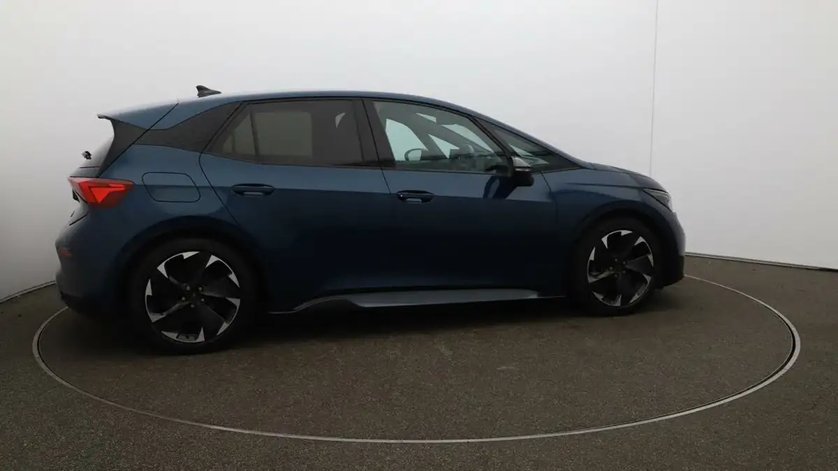 2022-cupra-born-e-v2-204ps-58kwh-big-49
