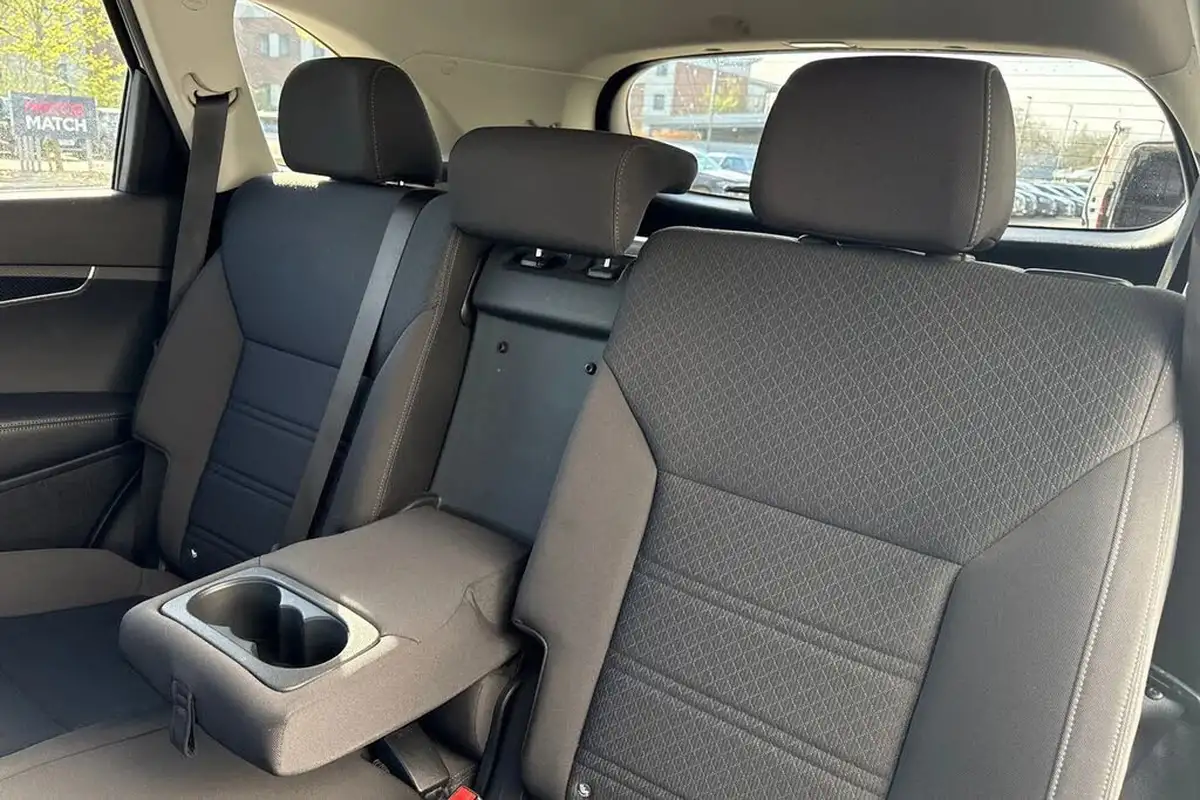 2016-kia-sorento-22-crdi-kx-1-big-18