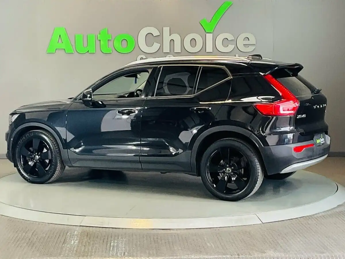2019-volvo-xc40-20-t4-momentum-awd-big-11