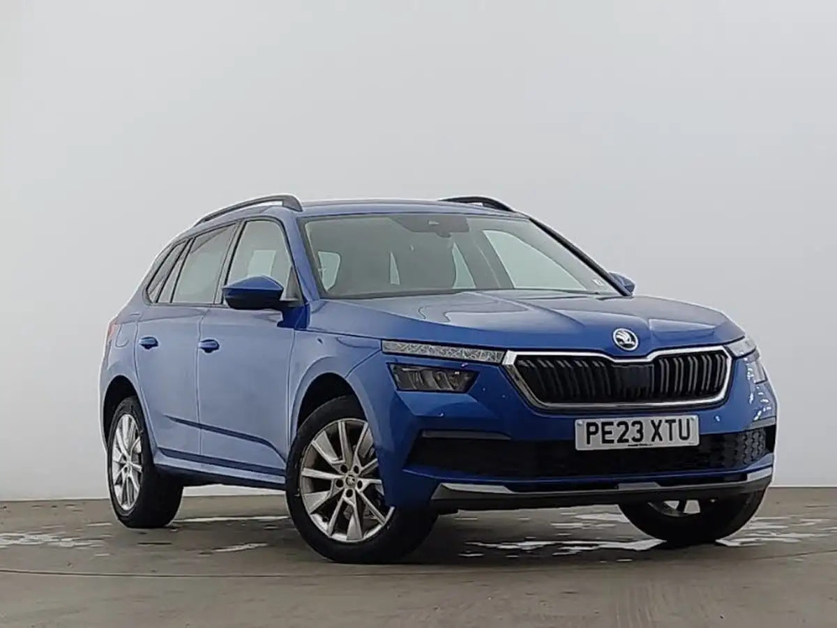2023-skoda-kamiq-10-tsi-se-drive-95ps-big-0