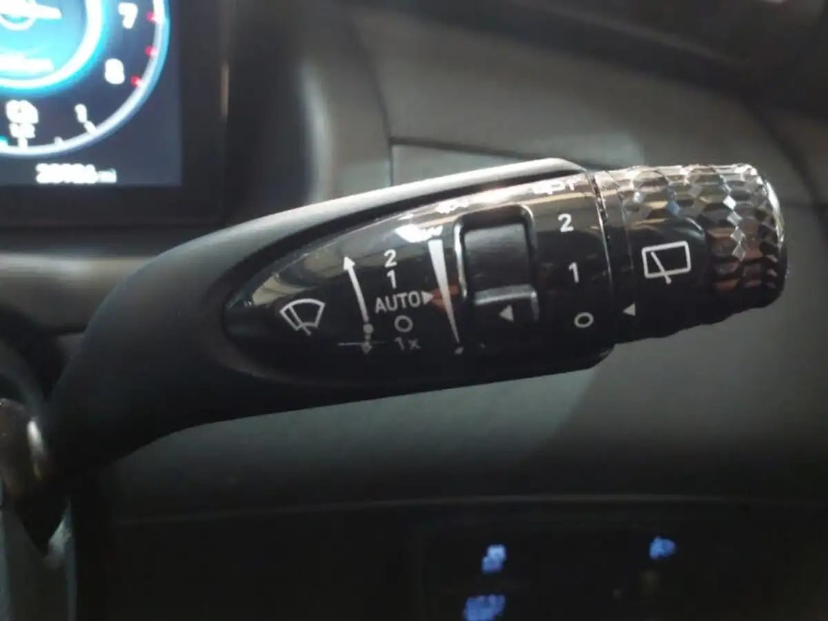 2023-hyundai-tucson-16-t-gdi-premium-230ps-hybrid-auto-big-17