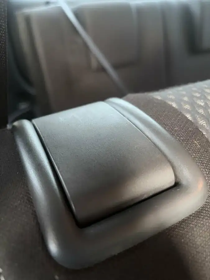 2021-mitsubishi-outlander-20-design-big-17
