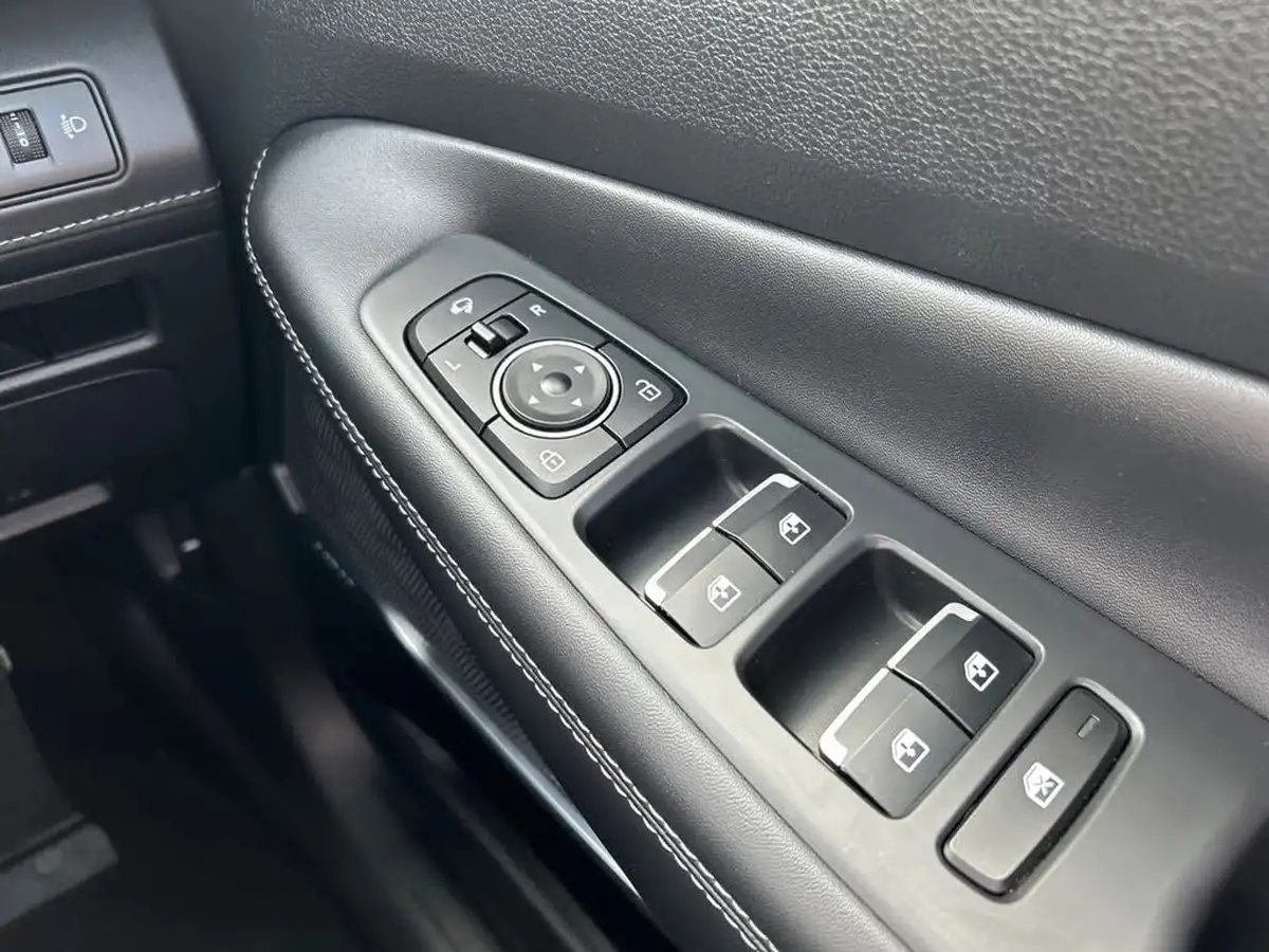 2023-hyundai-santa-fe-16-t-gdi-ultimate-230ps-4wd-hev-luxury-pack-big-25