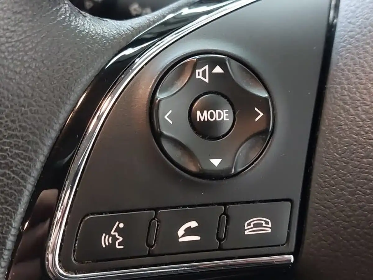 2018-mitsubishi-eclipse-cross-15-3-big-17
