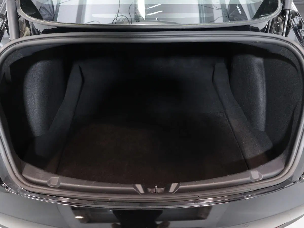 2022-tesla-model-3-e-long-range-big-40