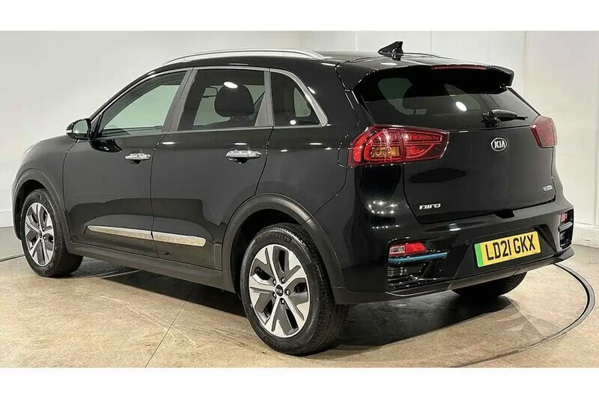 2021-kia-e-niro-ev-4-big-8