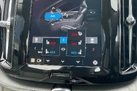 2024-volvo-xc60-20-t8-ultra-dark-small-43