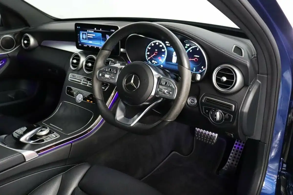 2021-mercedes-benz-c-class-20d-c220d-amg-line-edition-premium-estate-5d-big-22