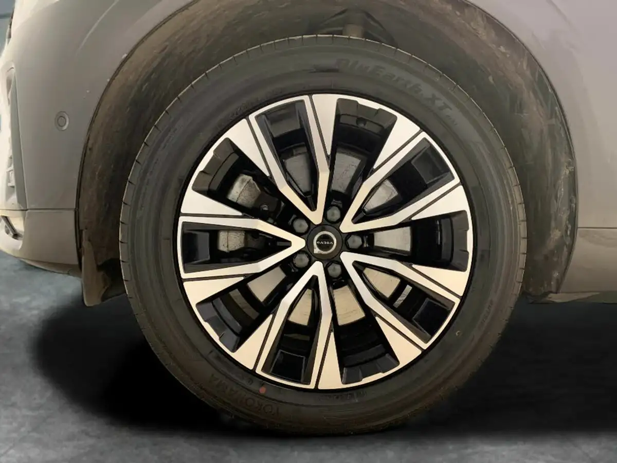 2023-volvo-xc60-20-b5-plus-big-28