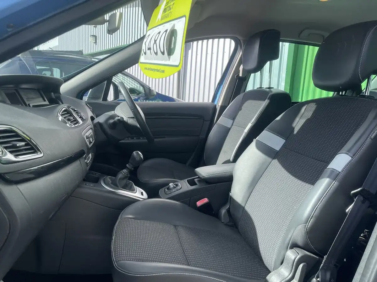 2014-renault-scenic-15td-dynamique-tom-tom-ss-big-11