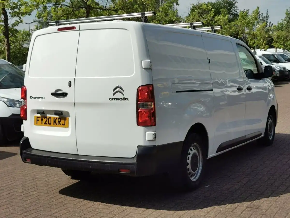 2020-citroen-dispatch-20bluehdi-enterprise-xl-1400-120pseu6d-ss-panel-big-3