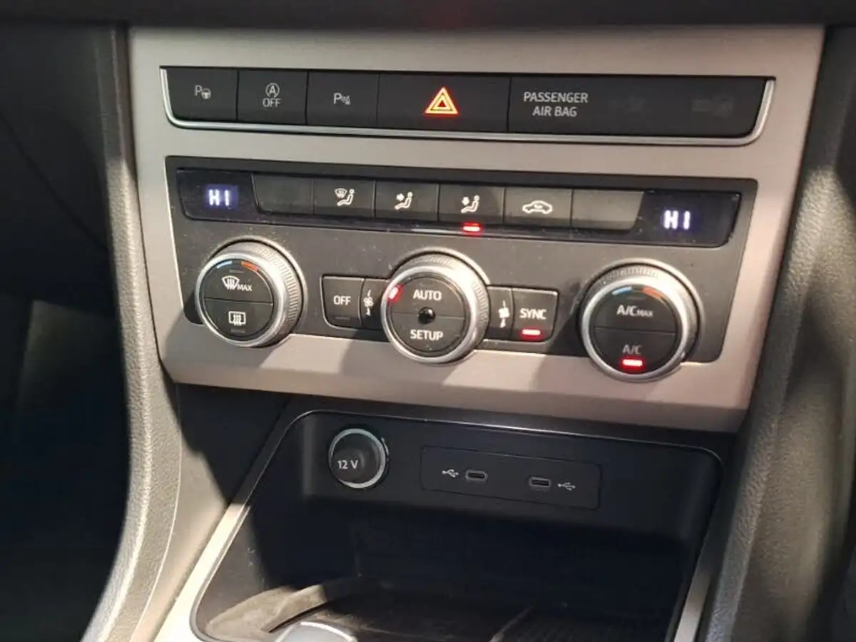 2023-seat-ateca-15-ecotsi-xperience-dsg-big-14