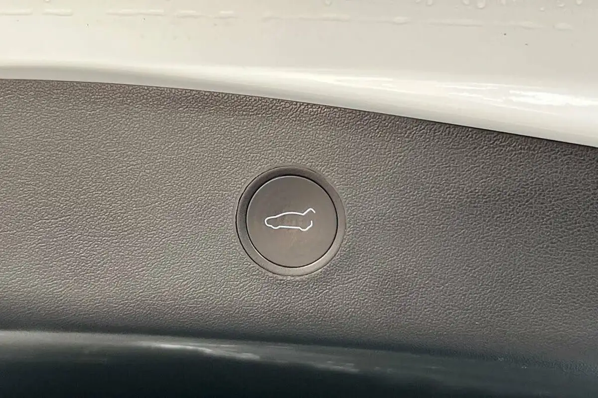 2021-tesla-model-3-e-long-range-4x4-big-41