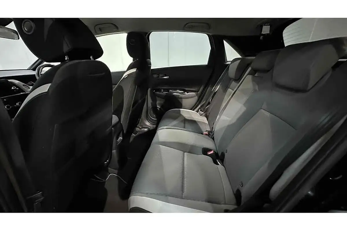 2021-honda-jazz-15-i-mmd-crosstar-ex-109ps-two-tone-big-18