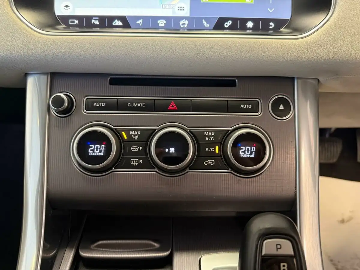 2017-land-rover-range-rover-sport-20sd4-hse-241ps-big-29