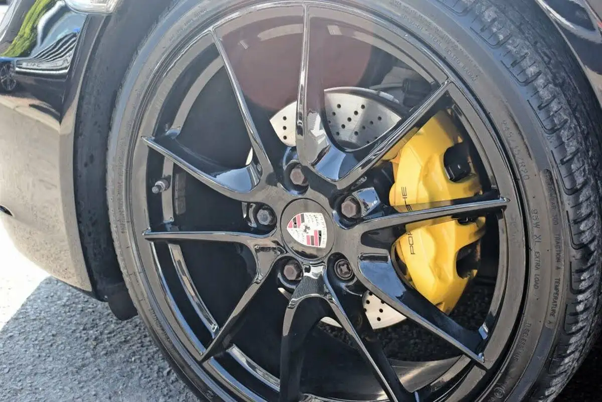 2014-porsche-cayman-27-pdk-big-11
