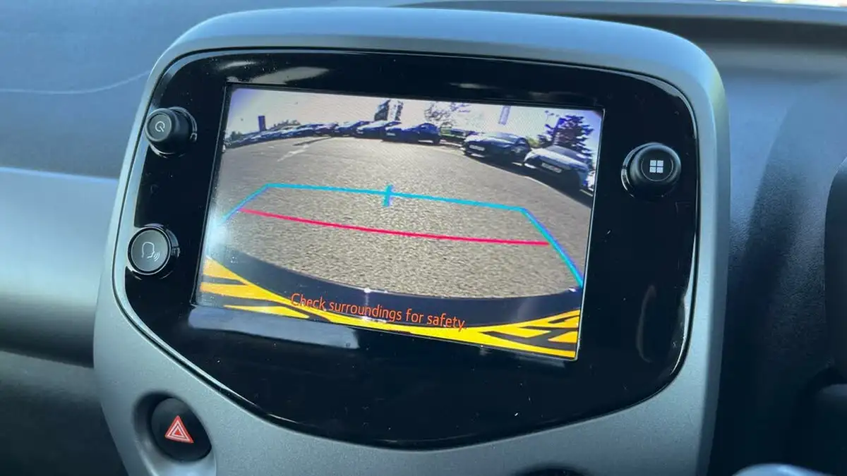2020-toyota-aygo-10-vvt-i-x-trend-tss-x-shift-big-40