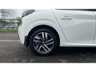 2023-peugeot-208-12-puretech-allure-premium-100ps-small-6