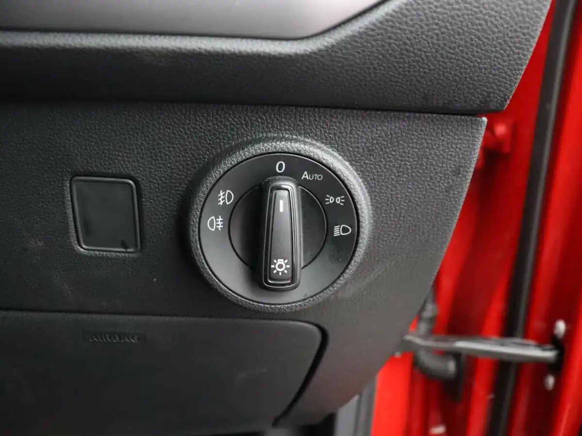 2024-seat-ateca-15-ecotsi-fr-sport-big-28