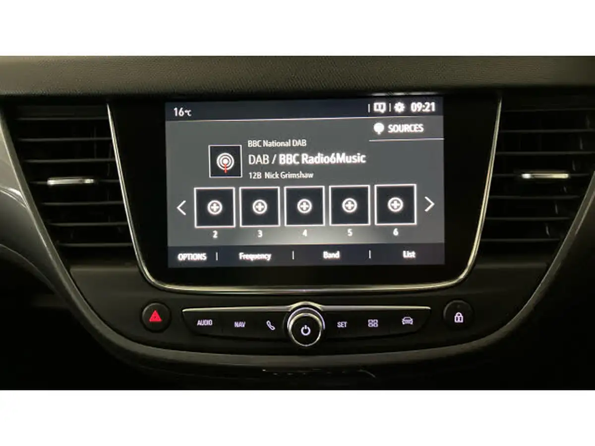2020-vauxhall-crossland-x-12-elite-nav-130ps-turbo-auto-big-36