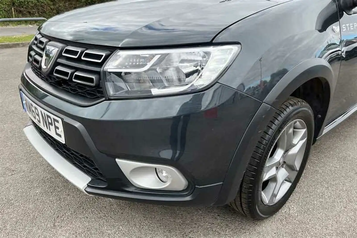2020-dacia-sandero-stepway-09-tce-comfort-big-28