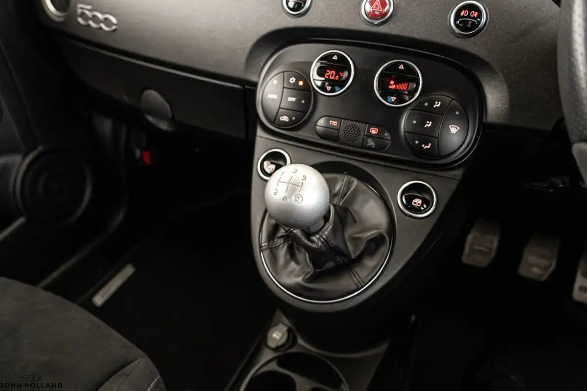 2020-abarth-595-14-tjet-competizione-big-31
