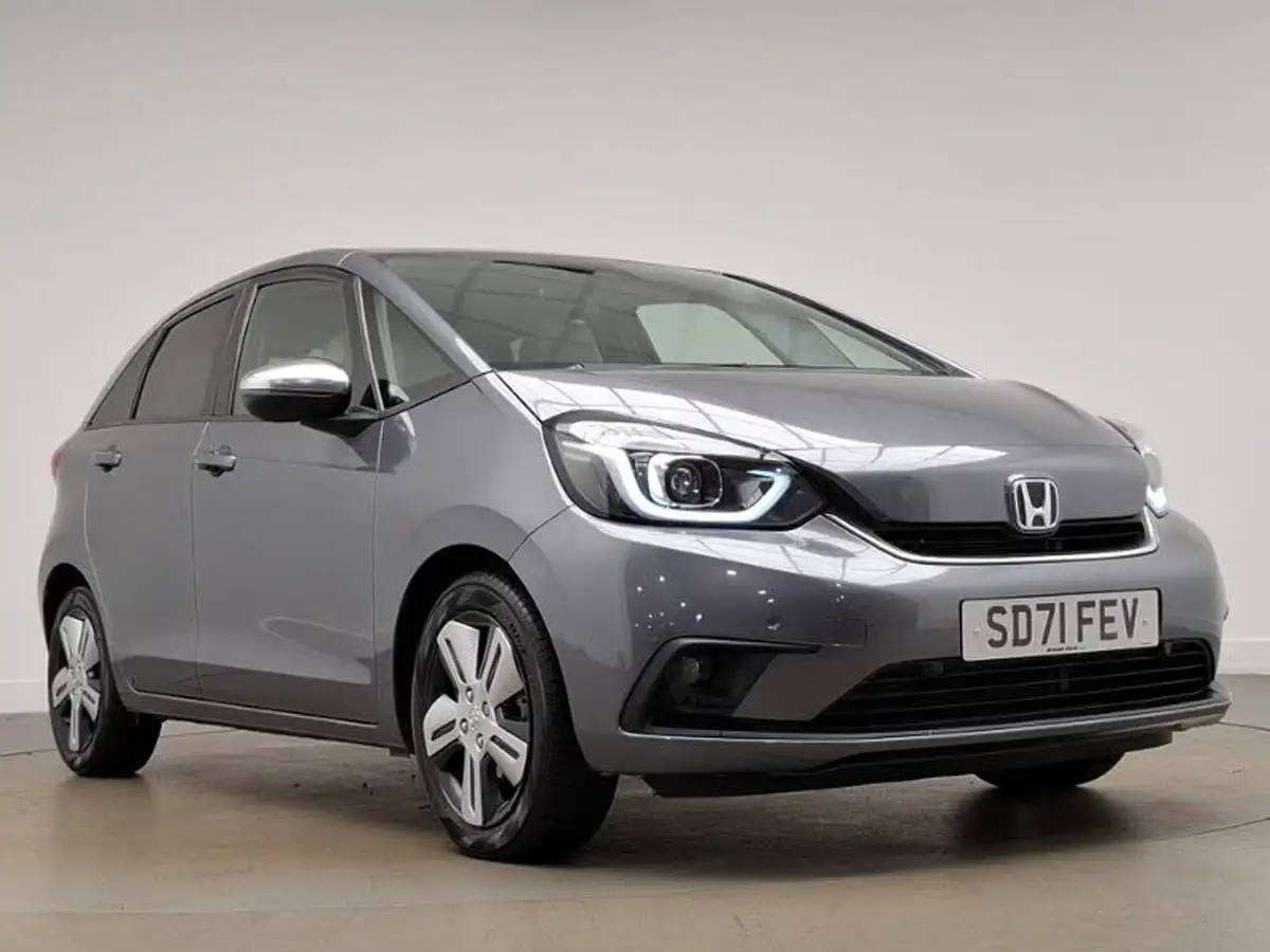 2021-honda-jazz-15-i-mmd-ex-107ps-big-0