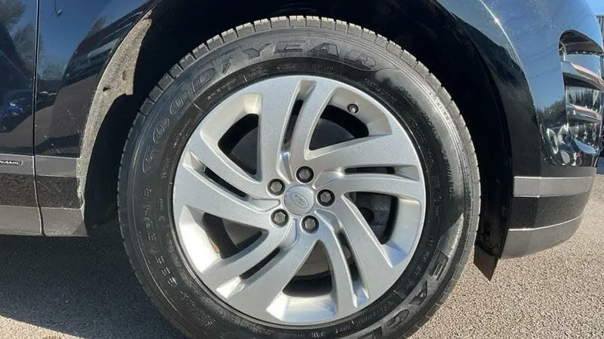 2019-land-rover-range-rover-evoque-20-d180-r-dynamic-s-big-4