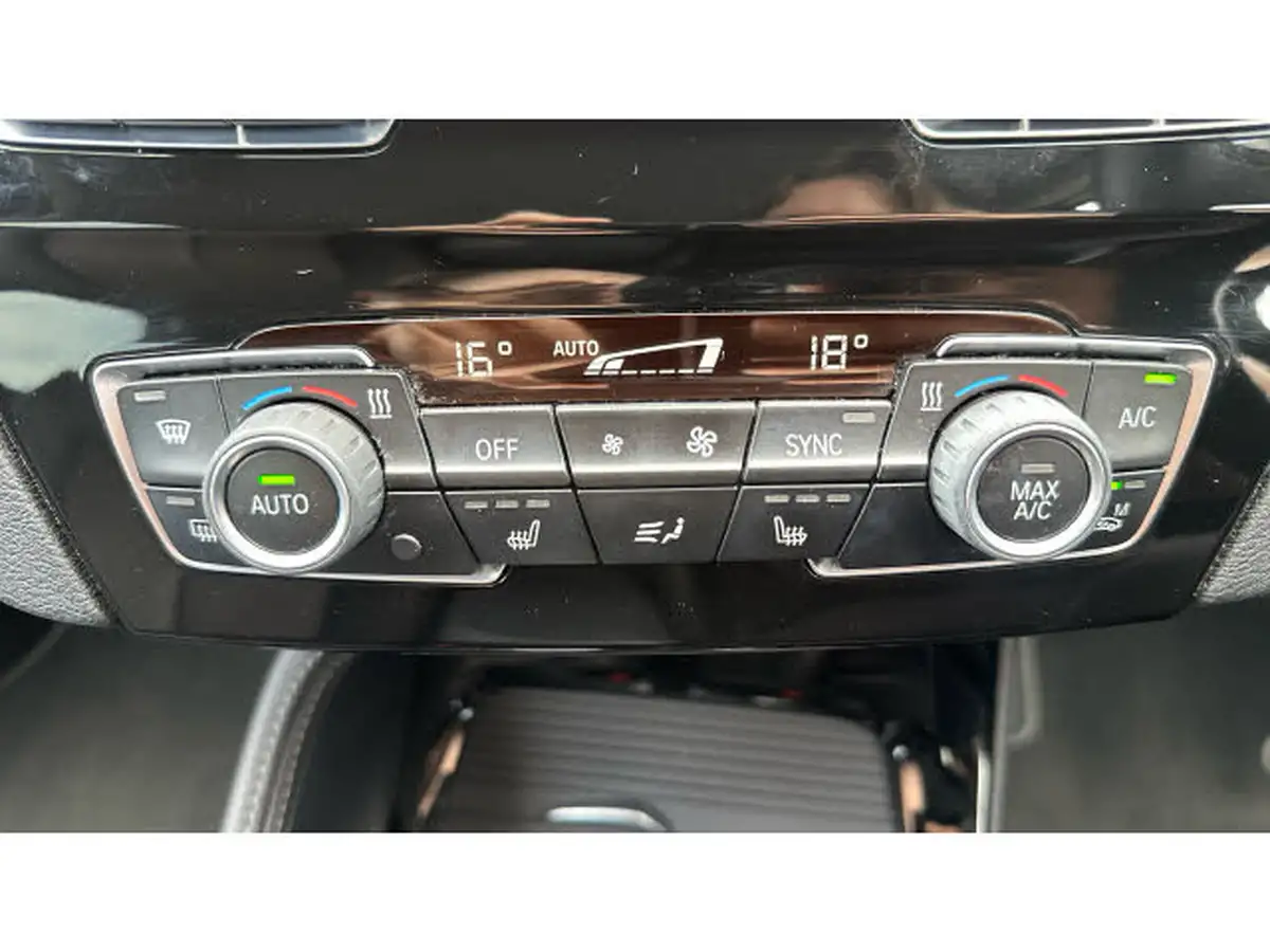 2022-bmw-x1-20td-sdrive18d-xline-sport-auto-big-52
