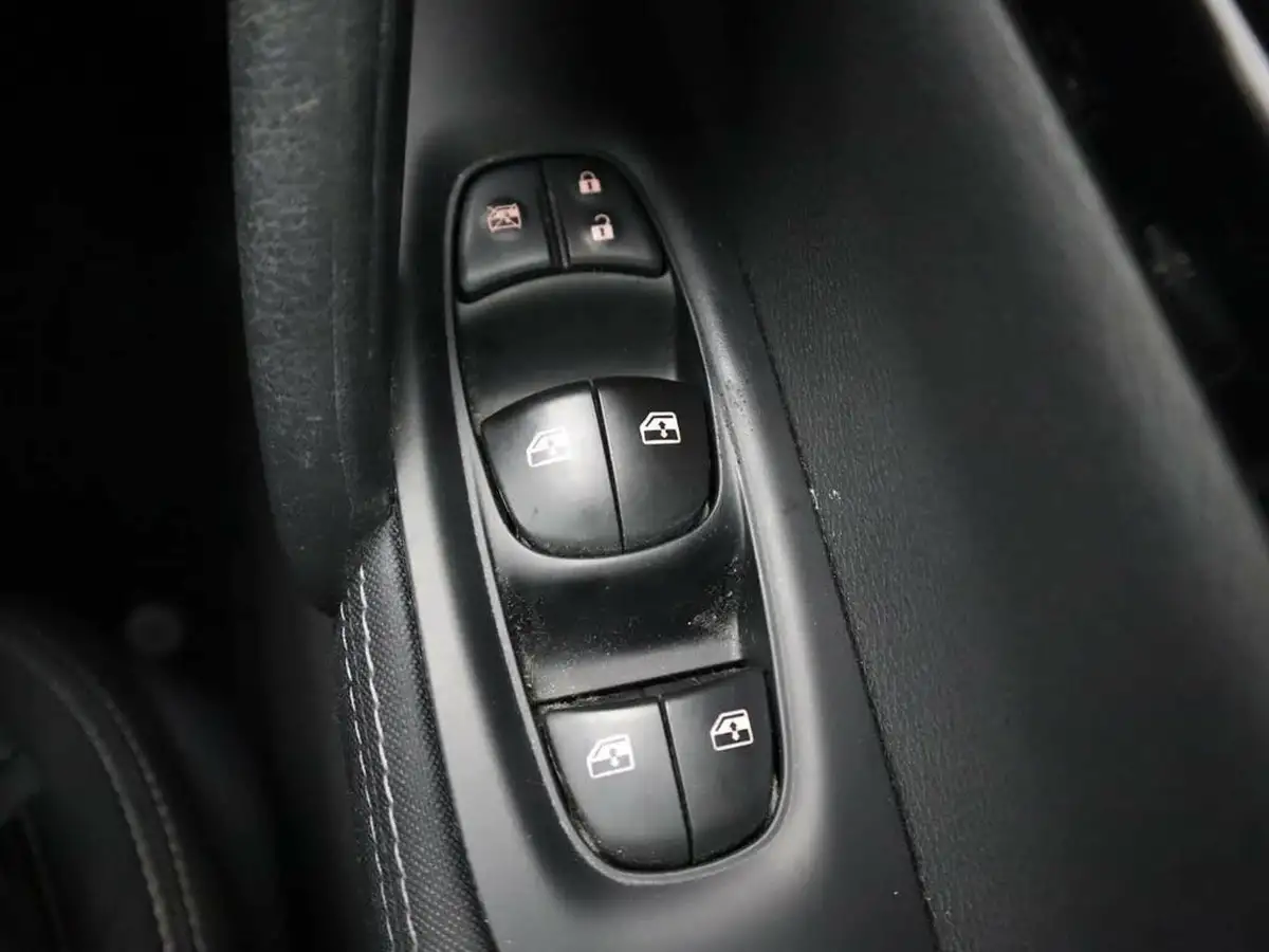 2021-nissan-qashqai-13-dig-t-n-connecta-140ps-big-25