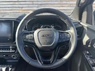 2025-isuzu-d-max-19td-v-cross-small-29