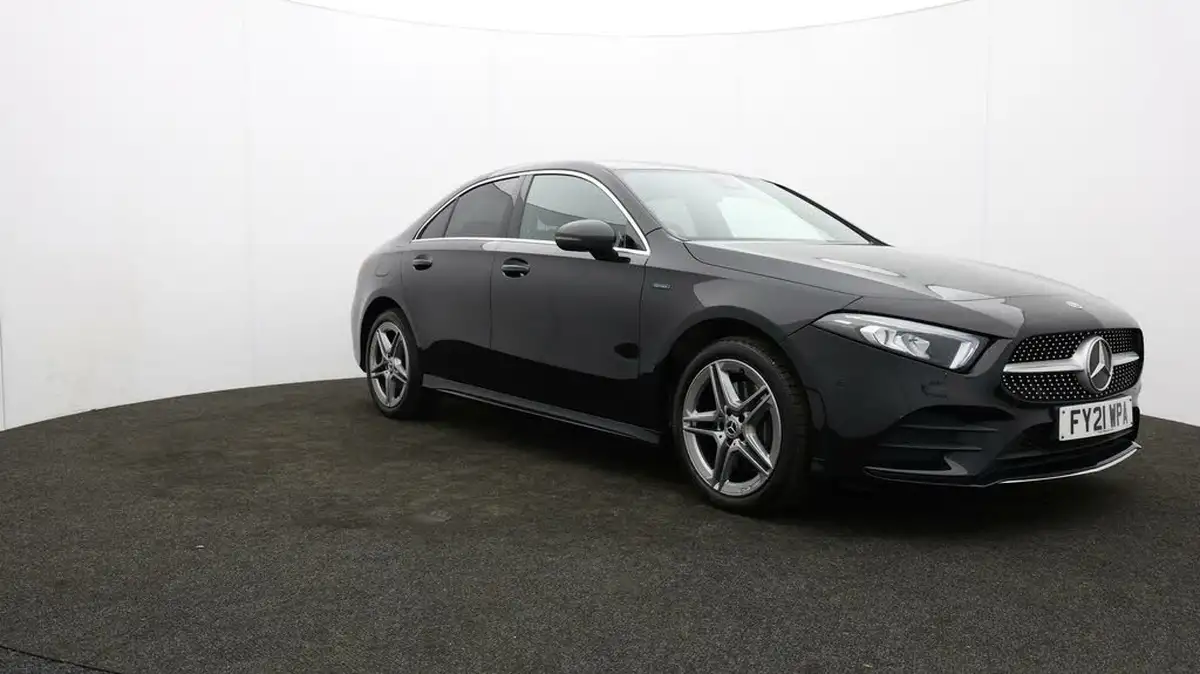 2021-mercedes-benz-a-class-13-a250e-amg-line-executive-saloon-4d-big-39