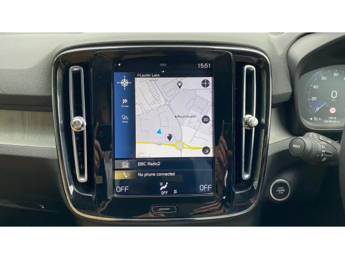 2020-volvo-xc40-20-b4-inscription-big-30