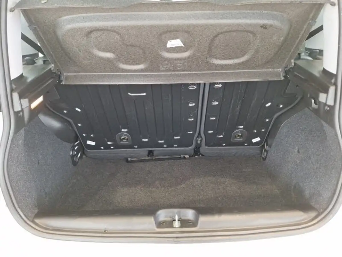 2019-fiat-panda-12-lounge-ss-big-7