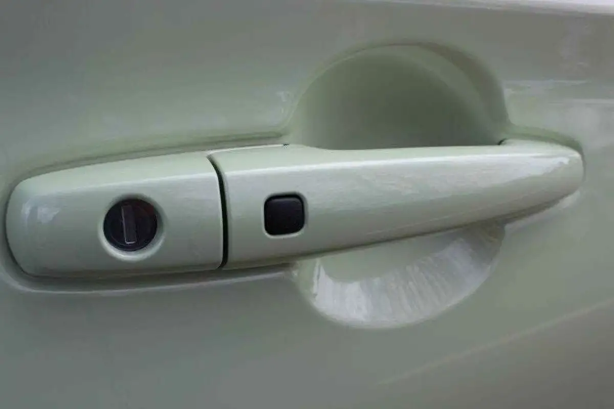 2024-suzuki-swift-12-ultra-cvt-big-11