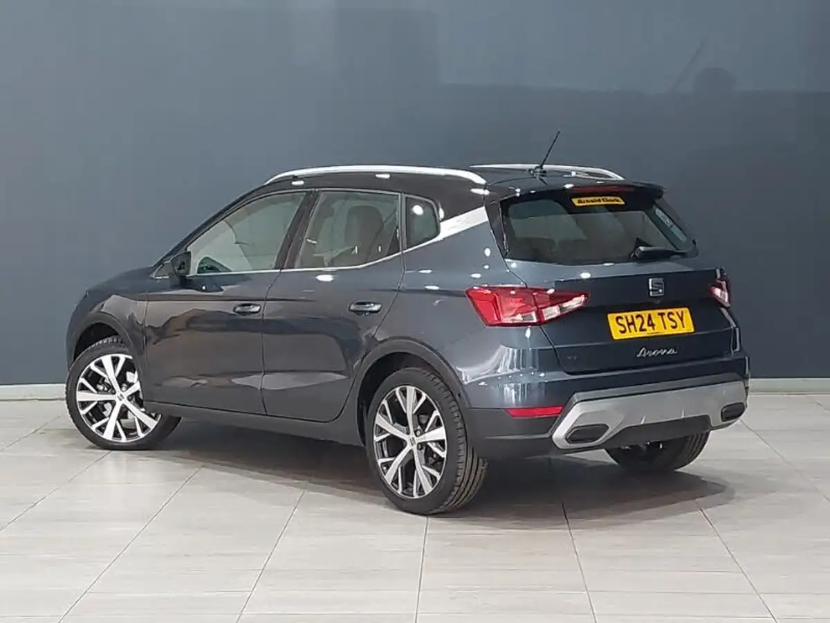 2024-seat-arona-10-tsi-xperience-lux-115ps-dsg-big-1