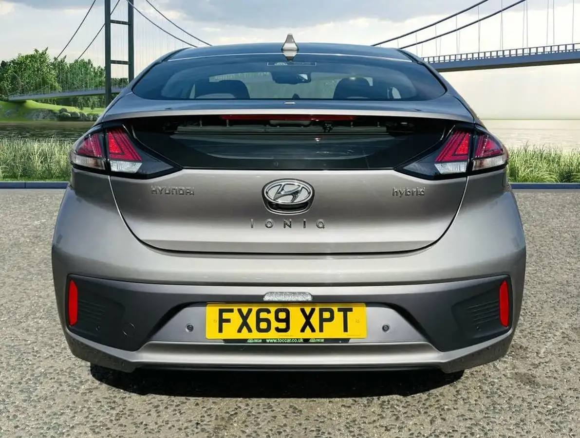 2020-hyundai-ioniq-16-gdi-1st-edition-hybrid-big-4
