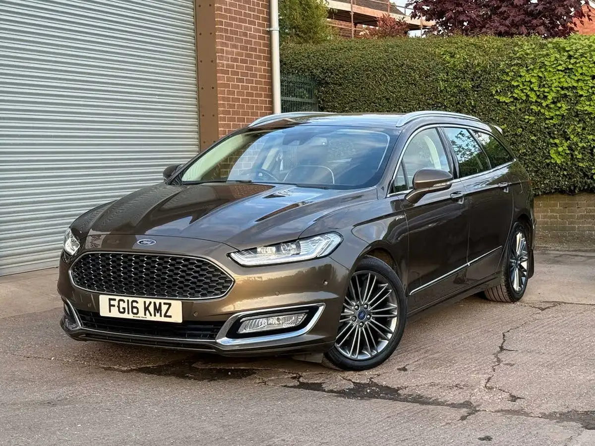 2016-ford-mondeo-20tdci-vignale-210ps-estate-5d-powershift-big-62