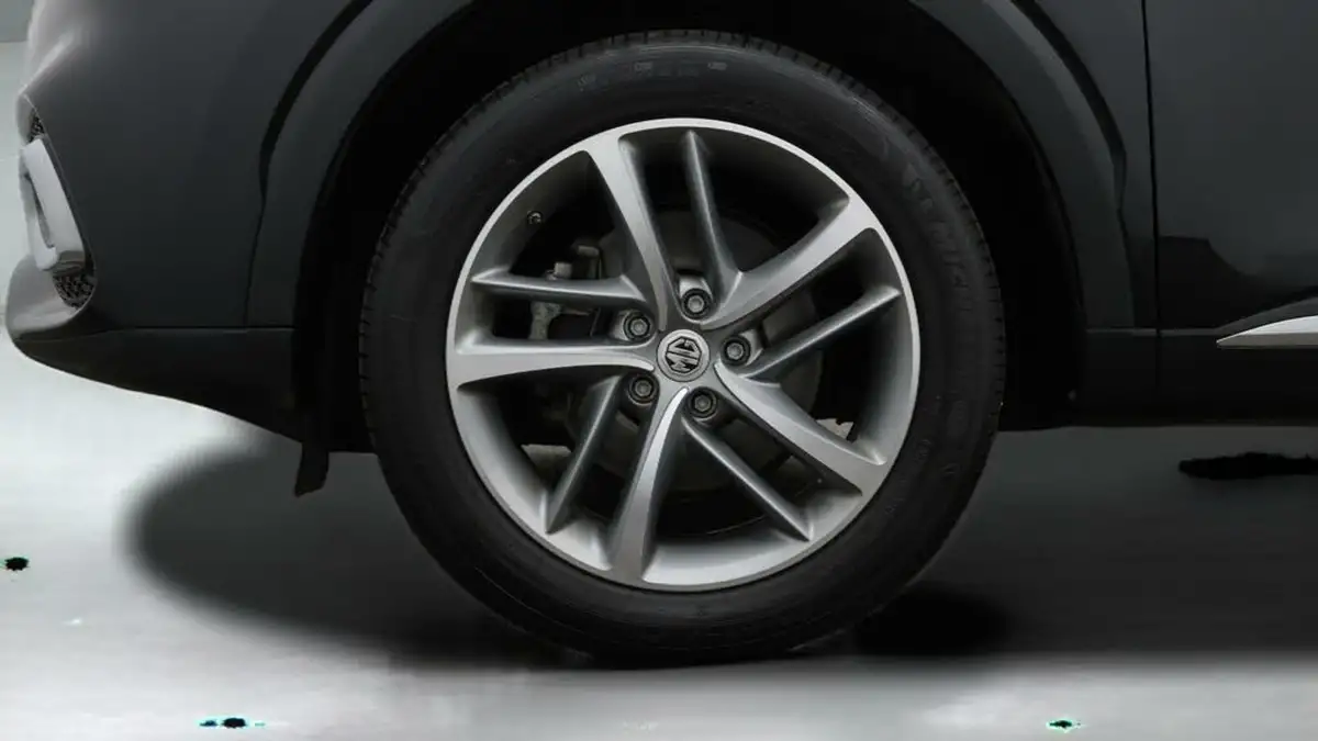 2022-mg-hs-15t-gdi-excite-162ps-dct-big-18