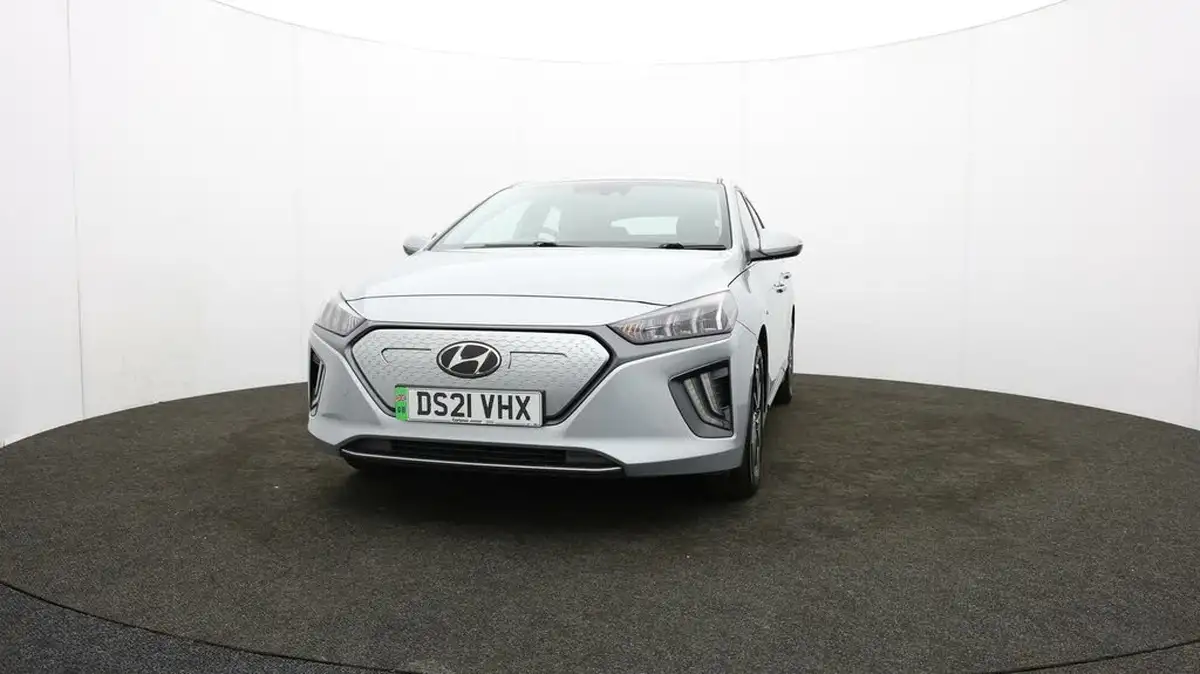 2021-hyundai-ioniq-e-premium-electric-100kw-big-56