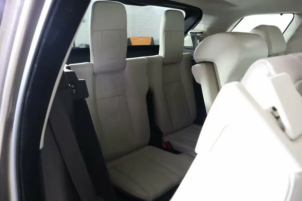 2014-land-rover-range-rover-sport-30-sd-v6-hse-dynamic-big-46