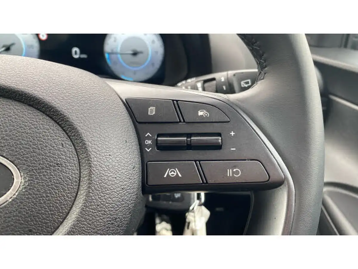2024-hyundai-bayon-10-t-gdi-advance-big-21