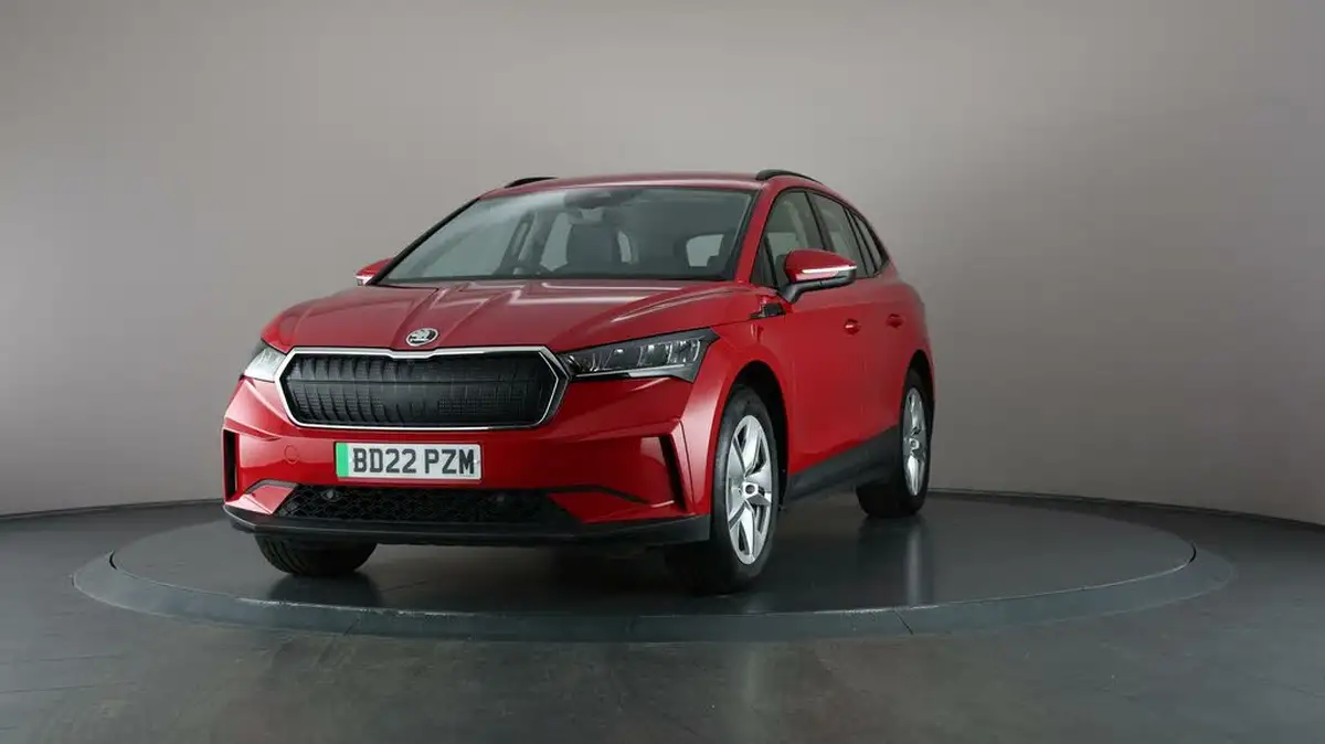 2022-skoda-enyaq-e-60-big-47