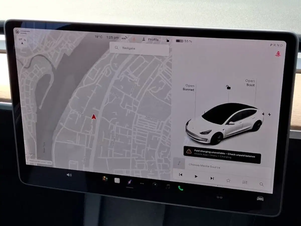 2021-tesla-model-3-e-long-range-4x4-big-9